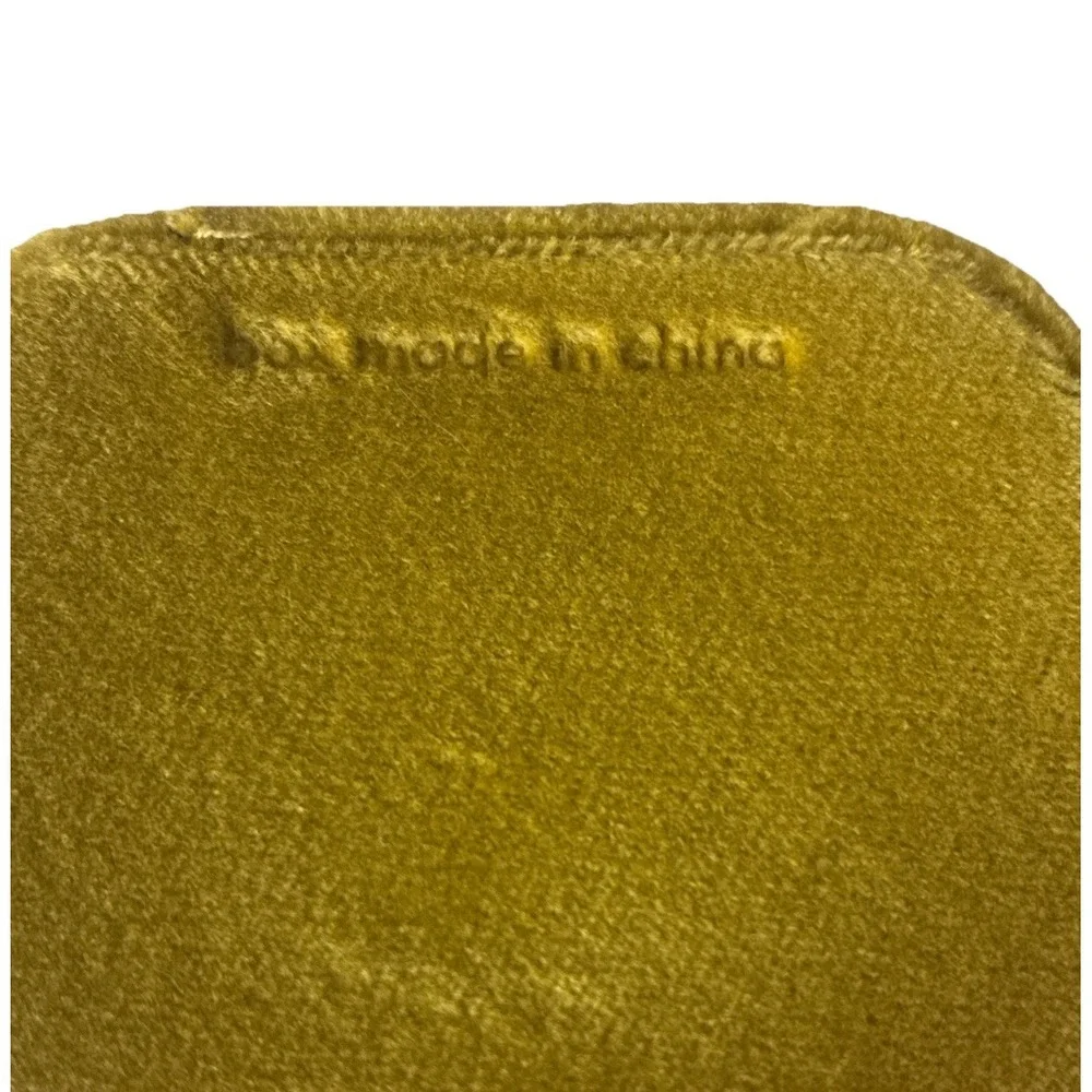 Gucci Jewelry Box Chartreuse Yellow Velvet Small Gift Box Ring 3.5x3